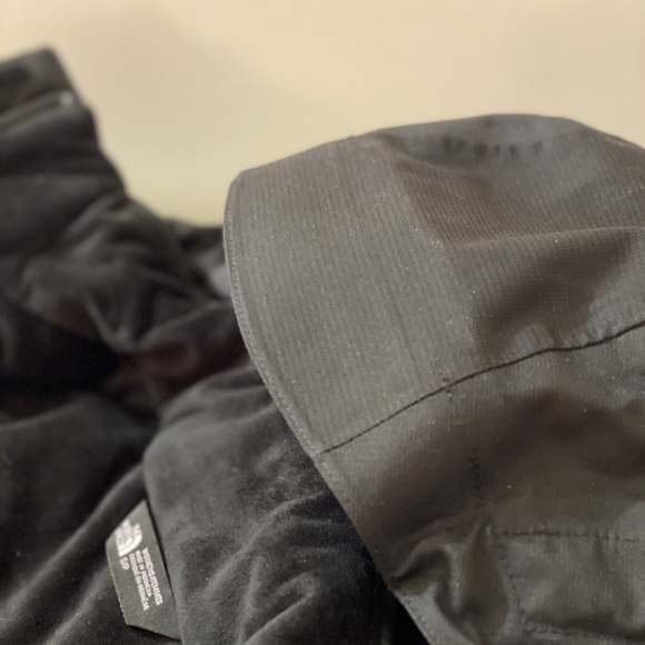 The North Face Dryvent Jacket - Picture 5 of 7